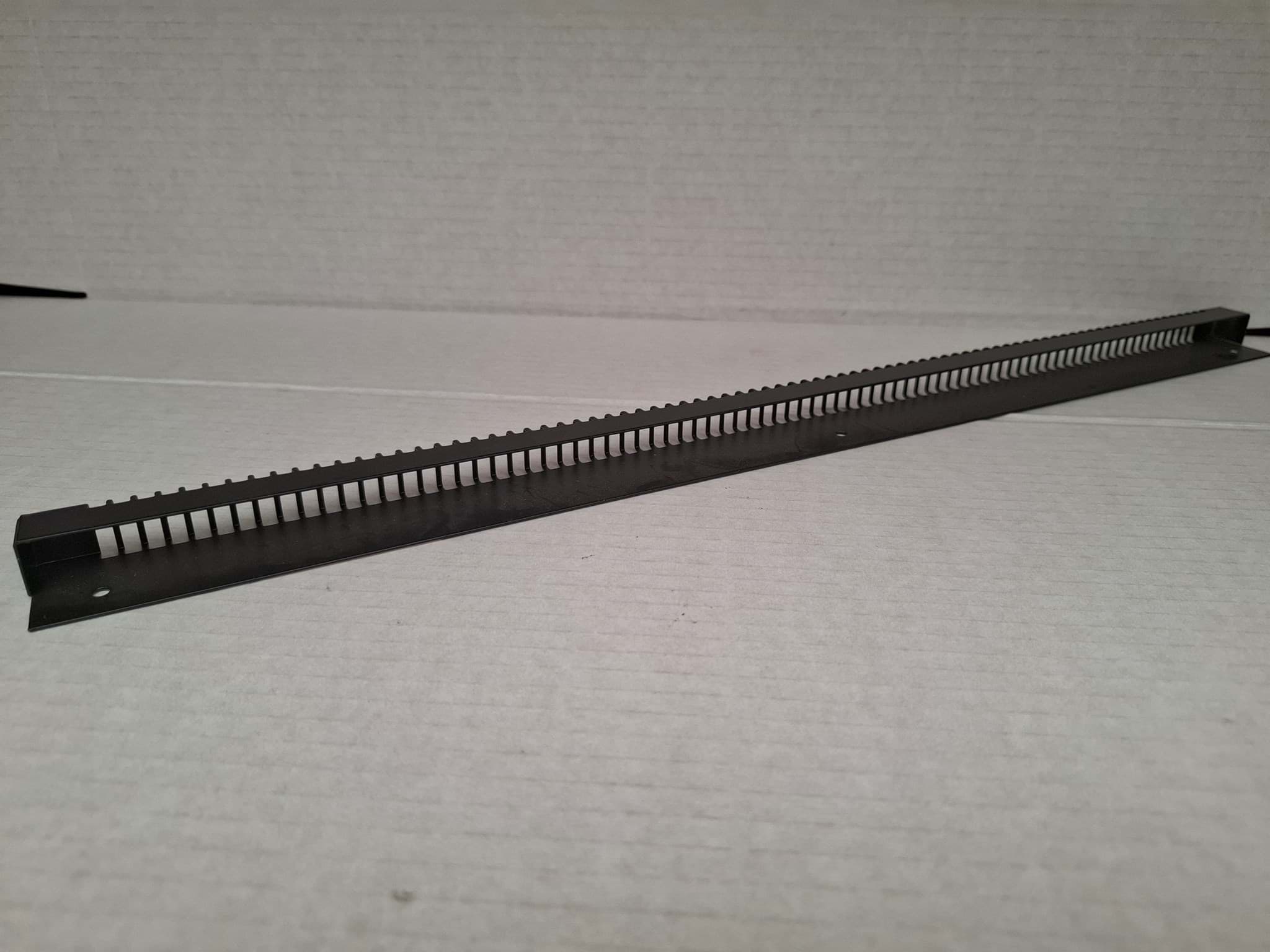 Afbeelding van GRIGLIA VENT.SUP CR85