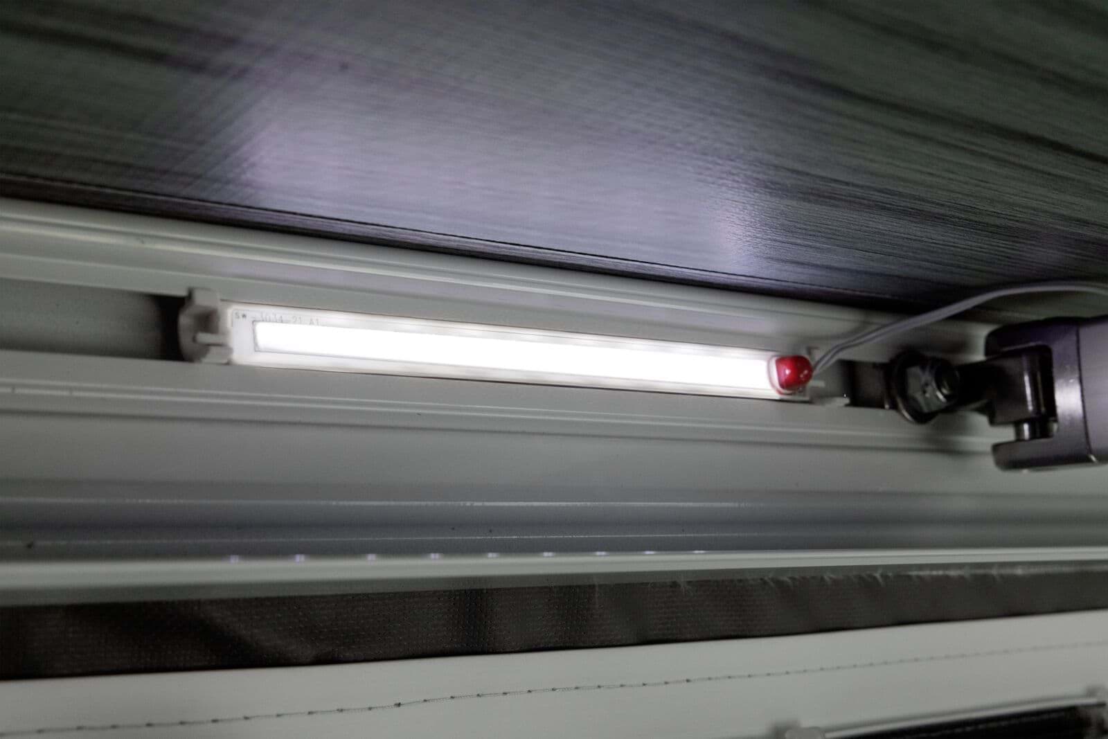 Afbeelding van KIT AWNING LED - 2026
