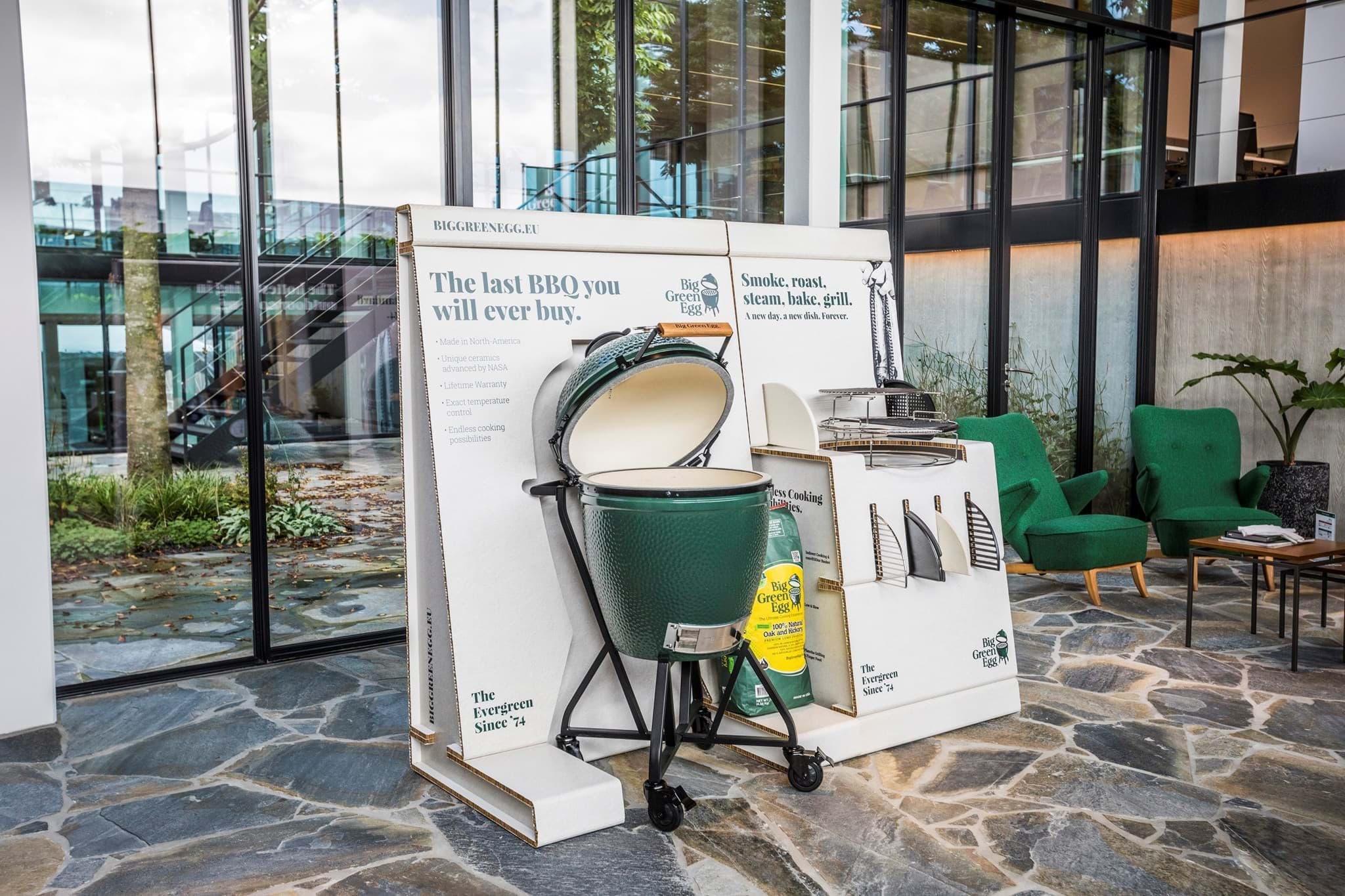 Afbeelding van BIG GREEN EGG CARDBOARD DISPLAY
