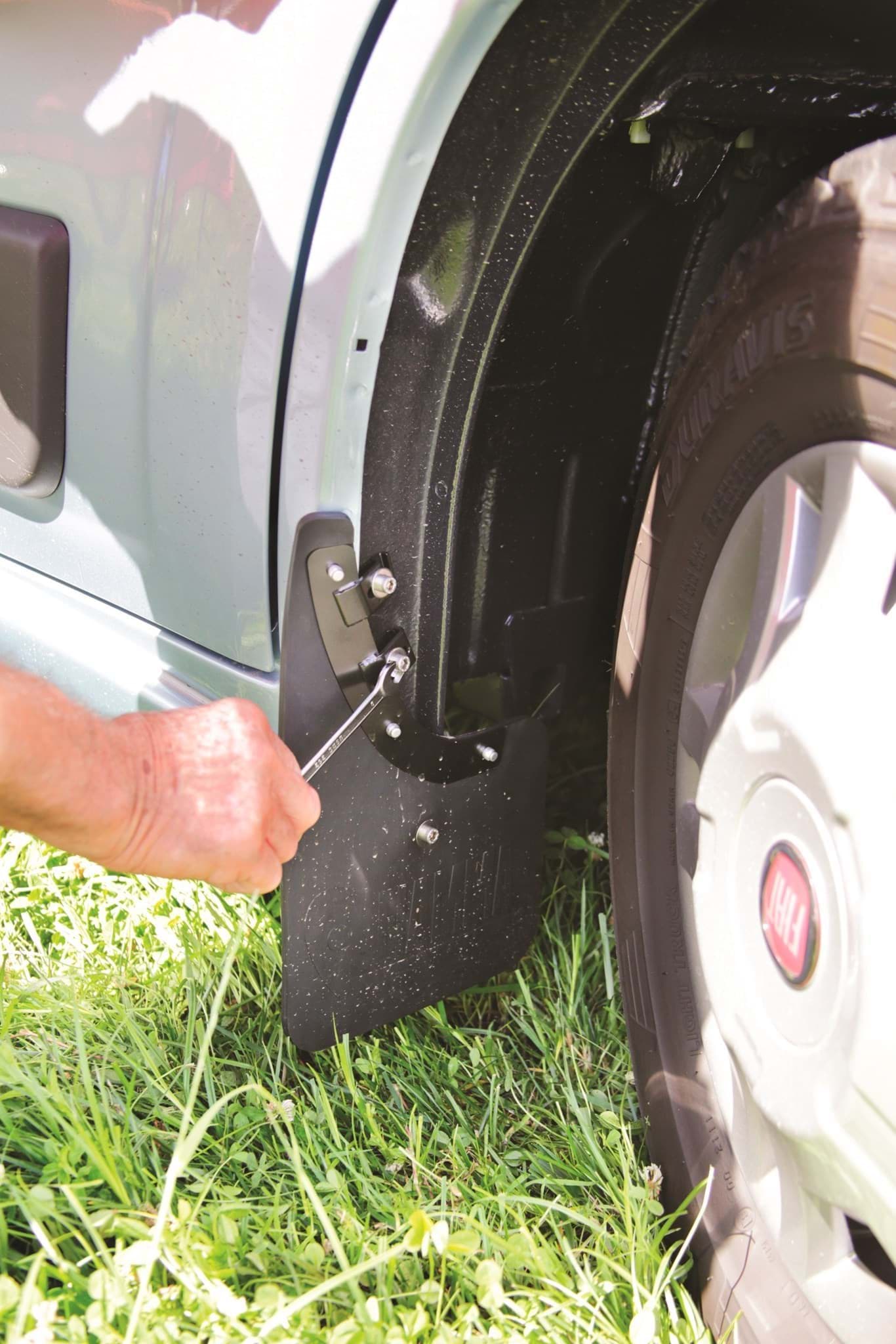 Afbeelding van FIAMMA MUD FLAP FRONT